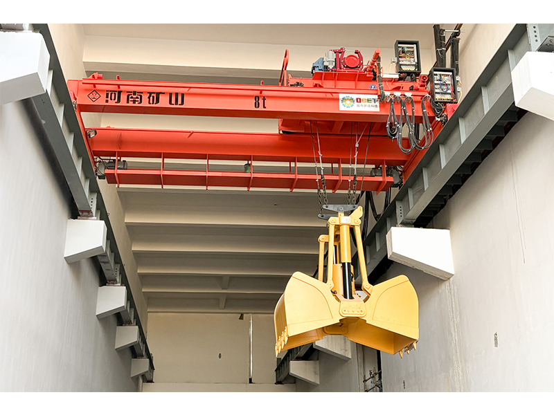 藏不住了！這臺“自動抓斗”神器，真神奇~